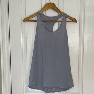 Vintage Lululemon, sleeveless pale lilac top Sz Sm